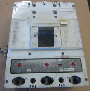 Interruttore uso generale Siemens 500 amp 3VF6231-1DK41-0AA0 USATO Fai un'offerta - Foto 1 di 12