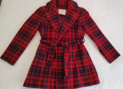 VTG PENDLETON 100% Virgin Wool Wrap Coat Red Tartan Plaid Size Small - Image 1 of 4