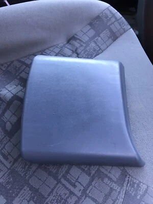 Panel de ajuste de pilar poste B derecho fuera de juego Vauxhall Vivaro Renault Trafic Foto 1 de 3