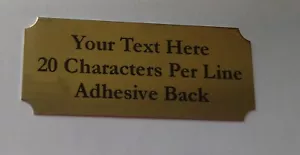 placa grabada 1 1/4x3 con adhesivo trasero sublimación letras negras - Imagen 1 de 6