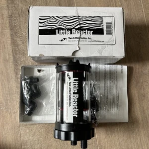 Neu Zwei kleine Fische kleiner Reaktor Mini Medienreaktor für Nano Riffaquarien - Bild 1 von 8