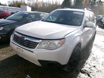 Used Automatic Transmission Shift Lever Assembly fits: 2010 Subaru Forester  Gra - Image 1 of 4