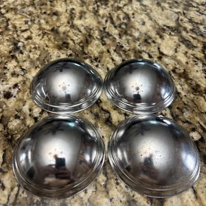 Smooth Chrome Hubcap - Picture 1 of 3