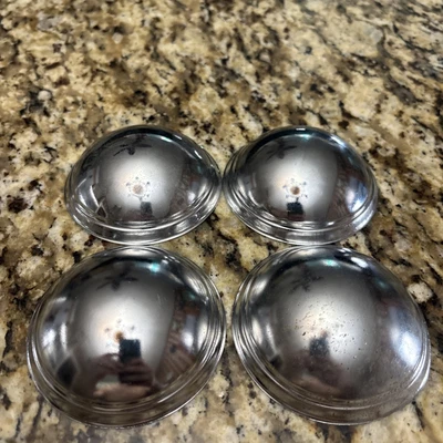 Smooth Chrome Hubcap - Image 1 of 3