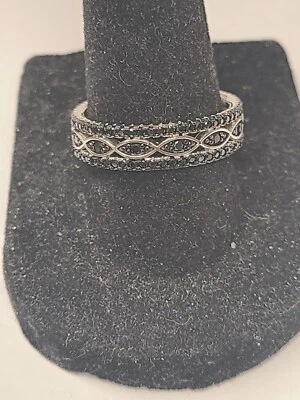 Banda de eternidad de espinela negra rodio sobre plata de ley .78ctw Foto 1 de 3