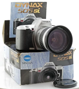 Minolta Dynax 505si Super w AF 28-80mm Zoom Lens -Great Starter 35mm Film Camera - Picture 1 of 4