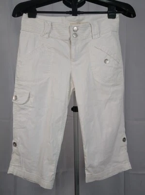 DKNY Jeans Woman's White Cargo Capris Size 6 - Image 1 of 4