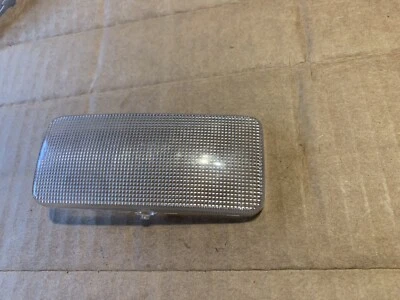 2014-2024 Ram ProMaster 1500 2500 3500 头顶圆顶灯礼貌灯镜头 — 第 1/4 张图片