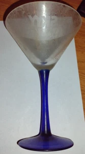 SKY VODKA MARTINI GLAS, BLAUES GLAS, KEINE RISSE ODER CHIPS - Bild 1 von 2