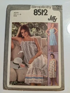 Vestido sin solero Simplicity 8512 vintage con tirantes y volantes talla 6-8 A - Imagen 1 de 3