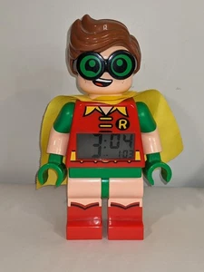 LEGO Batman Movie Robin 9" Minifigure Clock~Fantastic Condition ~ Tested/Works - Picture 1 of 10