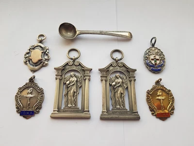 SILVER MEDAL FOBS,MASONIC MEDALS,SPOON,FOR SCRAP OR RE- SALE,HALLMARKED,107g - Image 1 of 4