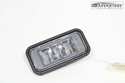 2020-2025 GMC SIERRA 2500 HD CREW CAB TRUCK BED CARGO AREA RIGHT LIGHT LAMP OEM - Image 1 of 4