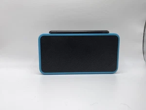 Sistema de consola portátil Nintendo 2DS XL negro/turquesa - Imagen 1 de 22