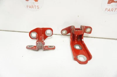 2016-2019 Chevrolet Cruze Rear Passenger Side Upper & Lower Door Hinges Set Oem - Image 1 of 4