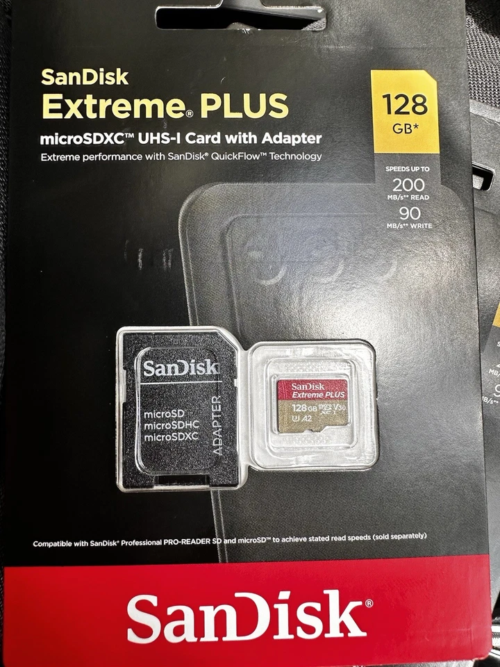New SanDisk Extreme Plus 128GB microSDXC card with adapter SDSQXBD-128G-AN6MA - Image 1 of 1