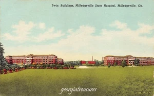 GA~GEORGIA~MILLEDGEVILLE~STATE HOSPITAL~TWIN BUILDING~C.1945 - Bild 1 von 3