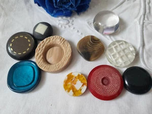 Lot 10 cabochons en plastiques échantillons de représentant bouton ref 5482 - Picture 1 of 6