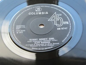CLIFF RICHARD ORIGINAL 171 U.K. 45 SUNNY HONEY CHILD EXCELLENT - Picture 1 of 6