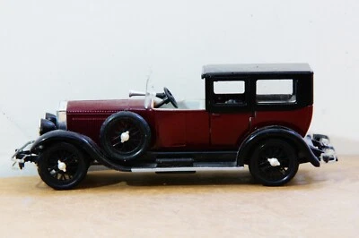 RIO #68, 1929 ISSOTA FRASCHINI TIPO 8 A TOWN CAR. 1-43 SCALE, Very good cond. - Image 1 of 4
