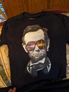 boys lincoln sunglasses t shirt sz m - Picture 1 of 3