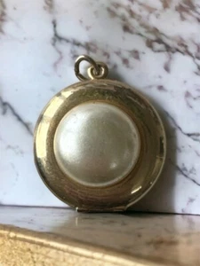 Gold Plated Necklace Pendant Locket Estate Jewelry Deals Sales Bargains Antique - Picture 1 of 4