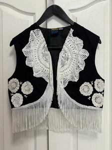 Vintage Modi Denim Doily Crochet Faux Pearls Fringe Black White Vest Women’s M - Picture 1 of 3