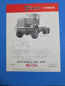 DIAMOND REO Giant" Truck Dealer Sales Brochure Fact sheet Original - Picture 1 of 2