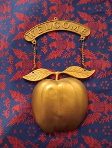 Vintage Messingschild Haustür Willkommen und Apple A1 - Bild 1 von 3