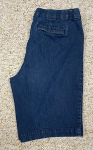 St Johns Bay Bermuda Shorts Women's Size 32x10 Jean Mid Rise Stretch - Picture 1 of 18