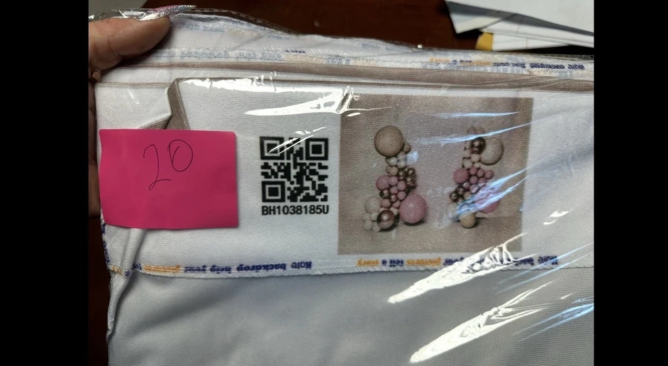 Globos boho Kate rosa y dorado telón de fondo revelación de género fotografía 10x8 23 Foto 1 de 1