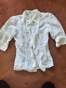 White Laced Blouse Stunning Size 0 Silk/cotton. - Picture 1 of 3