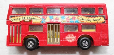 Matchbox Superking K 15 Londoner " Carneby Street" Variante mit Klingel - Bild 1 von 4