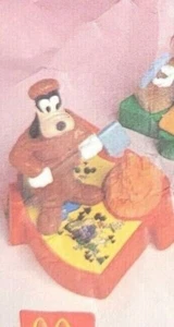 McDonalds 1997 UK Happy Meal Spielzeug Disneyland Paris GOOFY - Bild 1 von 6
