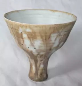 Gorgeous studio pottery stemmed bowl, by Marianne de Trey (b) - Picture 1 of 12