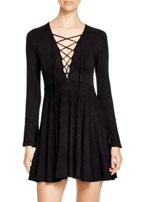 AQUA ~ Vestido Suéter Negro Con Cordones Mangas Campana Ajuste y Acampanado Acanalado S NUEVO $69 Foto 1 de 3