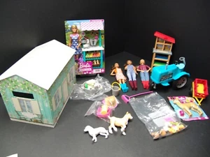Barbie Farm mit Traktor 4 x Barbie und vielen Accessoires + Marktstand - Bild 1 von 10