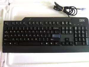 REDUCED TO $45.00 IBM KB-0225 VINTAGE IBM KEYBOARD PS/2 Wired Black QWERTY - Picture 1 of 9