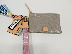 Consuela Combi Juanis - Picture 1 of 6
