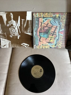 REM FABLES OF THE RECONSTRUCTION LP ORIGINAL GOLD LABEL EX & DRIVER 8 45 PIC SLV - Image 1 of 4