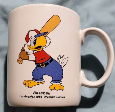 Taza de béisbol olímpica Papel, 1984, blanca Foto 1 de 4