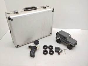 RC4WD 1/18 Gelande II Jeep Truck RTR w/ Gray Body Shell Kit & Carrying Case Alum - Picture 1 of 13