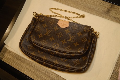 LOUIS VUITTON（LV） Louis Vuitton Multi Tasca Accessori Tracolla Marrone Tela Pelle