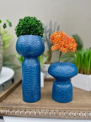 Pair of 2 Unusual Metal Croc Design Blue and Gold Vases Vase - Image 1 of 4