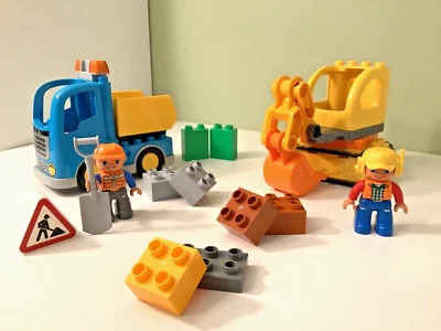 Lego Duplo Dump Truck & Tracked Excavator Construction 10812 No Manual or Box - Image 1 of 4