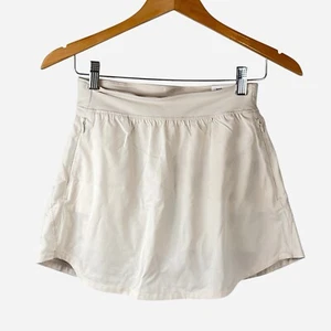 Old Navy Stretch Tech Skort Womens XS Activewear Cream Pockets Quick Dry NEW - Picture 1 of 9