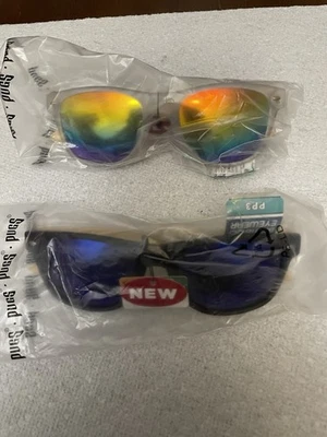 Пара новых солнцезащитных очков Pugs - Изображение 1 из 3