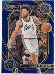 2024-25 Panini Select Basketball Courtside #224 Cade Cunningham (RC) Blue Prizm - Foto 1 di 2