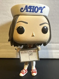 Funko Pop! Stranger Things - Robin #922 suelto - Imagen 1 de 14