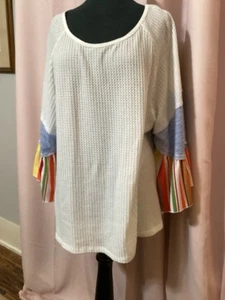 Main Strip Women’s Tunic Top Size 2XL Waffle Flared Ruffled Bell 3/4 Sleeve - Picture 1 of 9